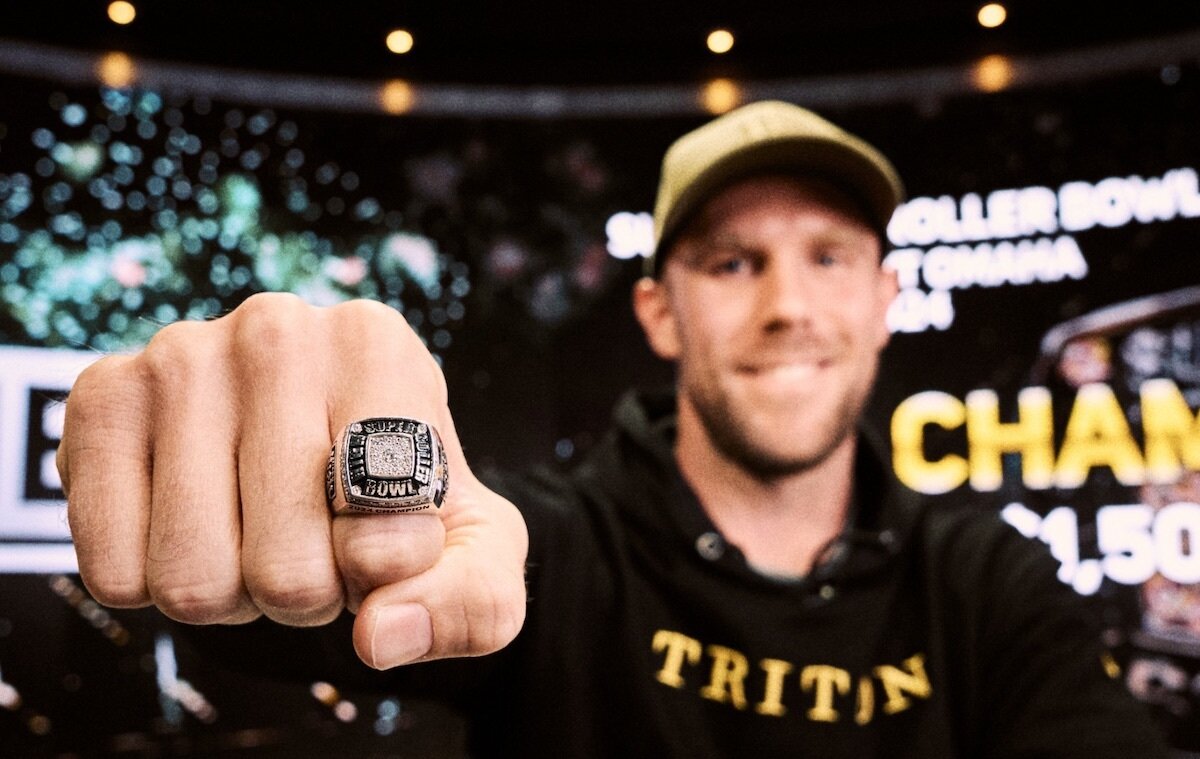 Seth Davies with the SHRB Ring